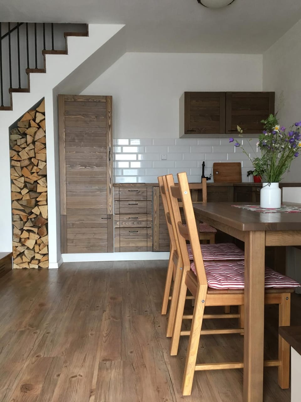 TV and multimedia, Coffee/tea facilities, Kitchen or kitchenette, Living room