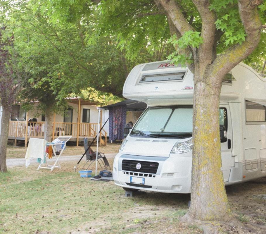 Centro Vacanze - Garden River Campground/ 
RV Resort in Marche