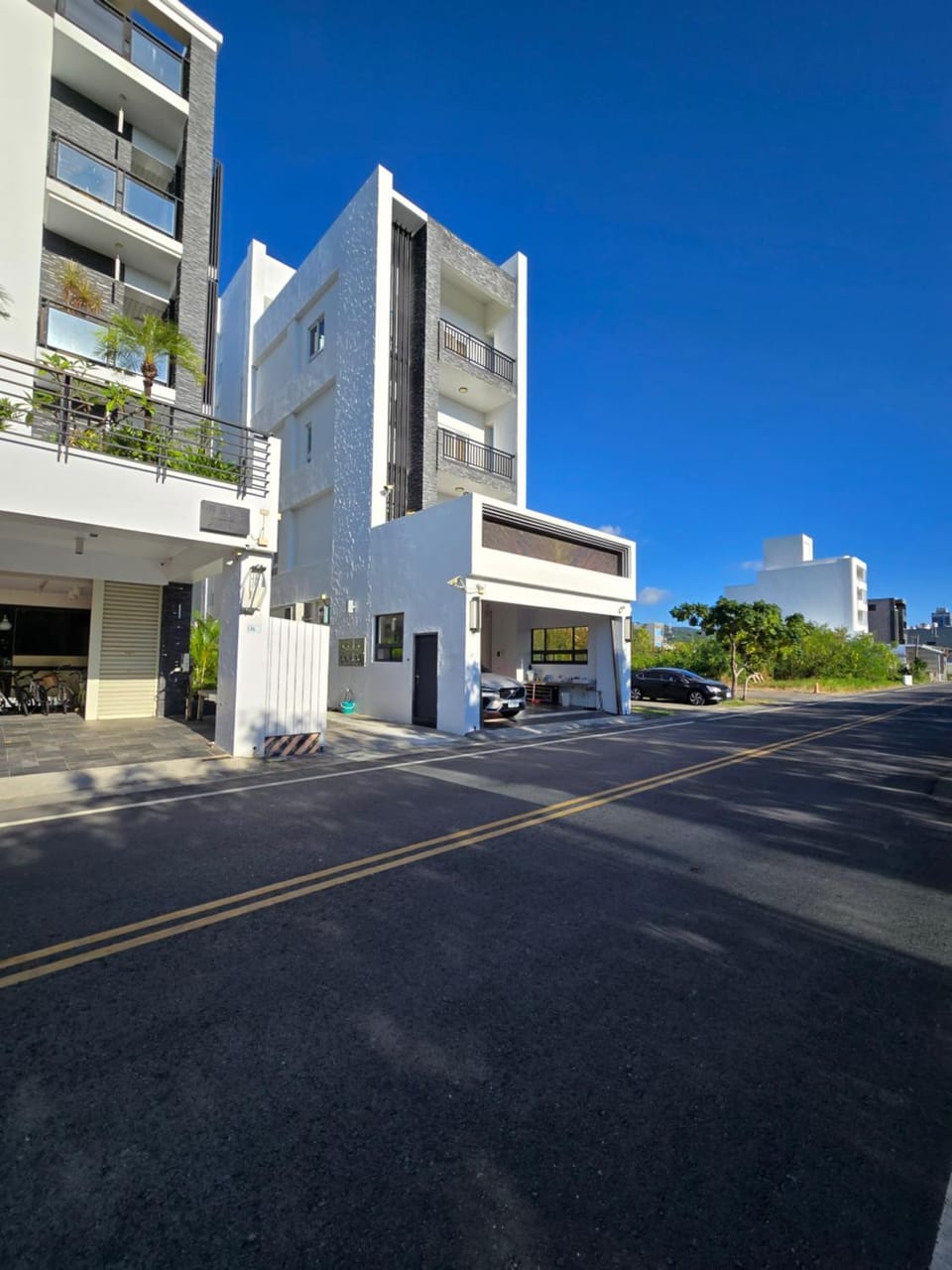 Day, Location, Parking