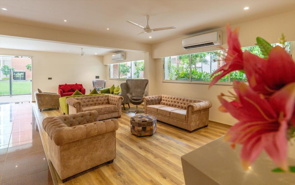 Lobby or reception, Seating area