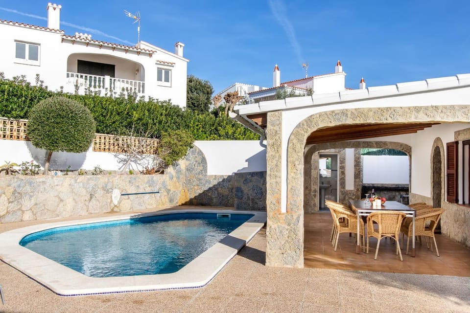 Property building, Patio, Swimming pool