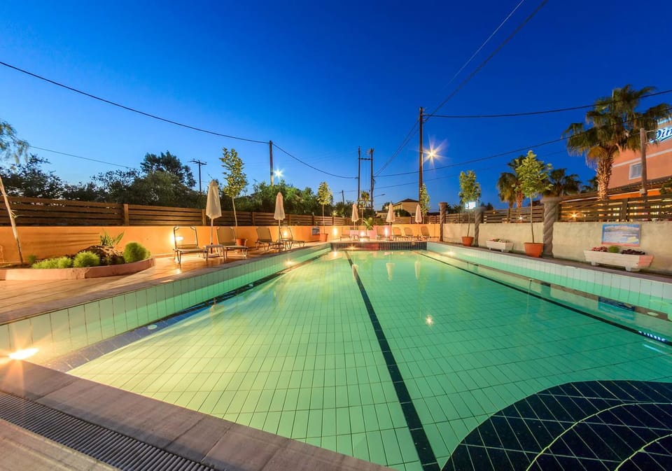 Pool view, Swimming pool