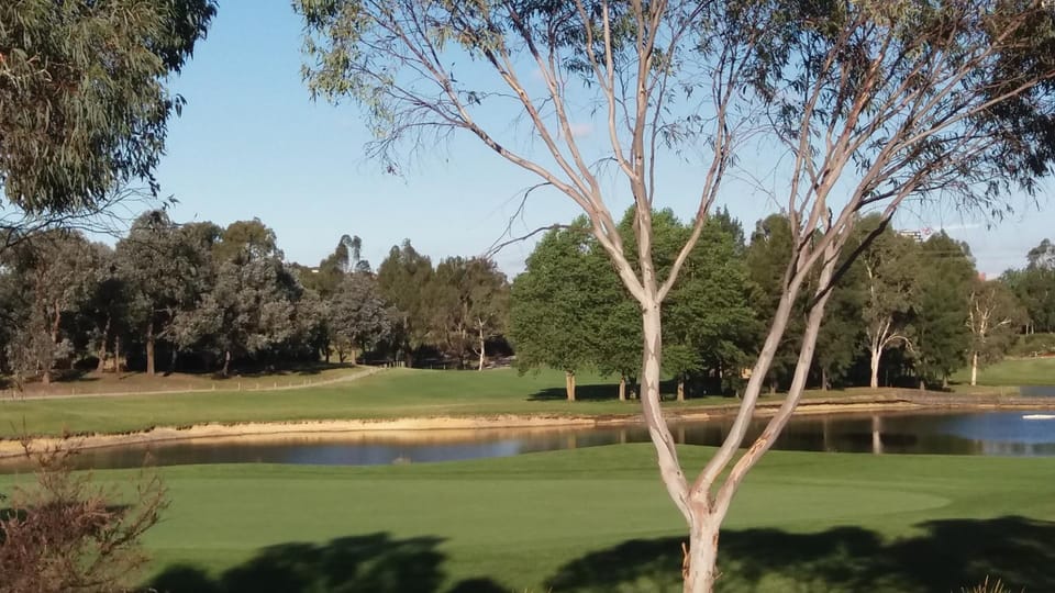 Sweet Home by the Golf Course Vacation rental in Canberra