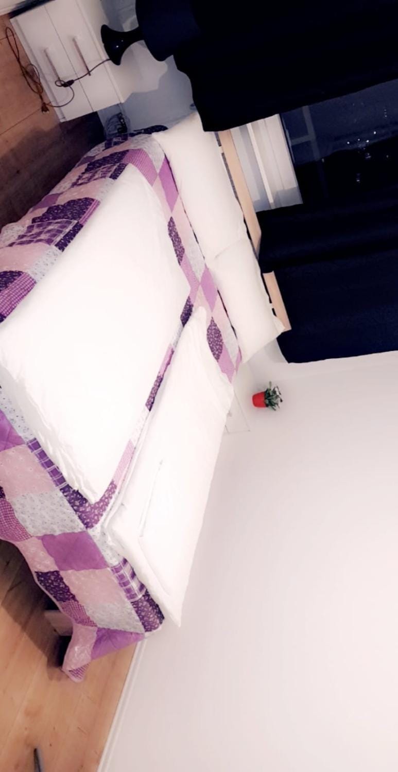 Sehr Schöne drei Zimmer Delüx Wohnung in Sindelfingen Apartment in Baden-Württemberg