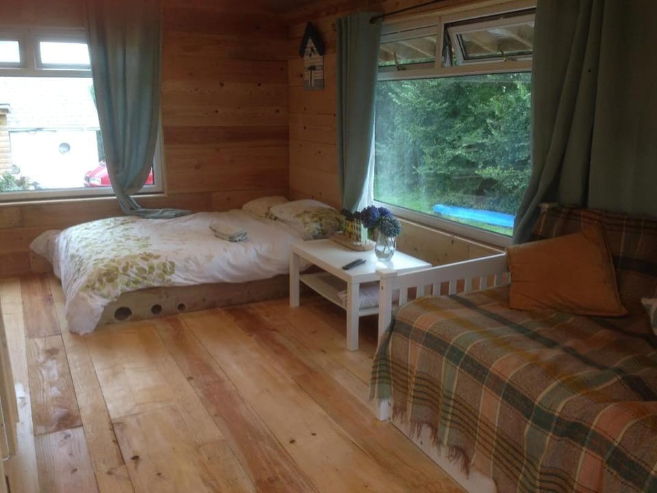 hygge hut Apartment in Wales