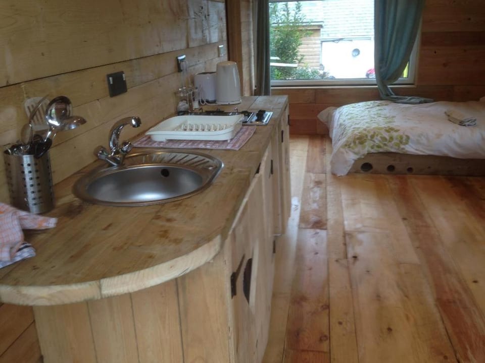 hygge hut Apartment in Wales