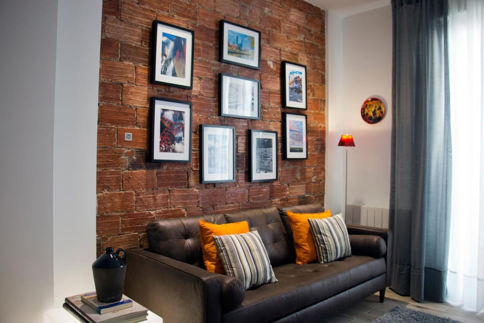 Lounge or bar