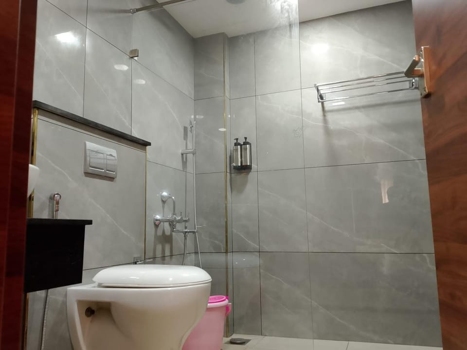 Sree Janardhana Residency Hotel in Kerala