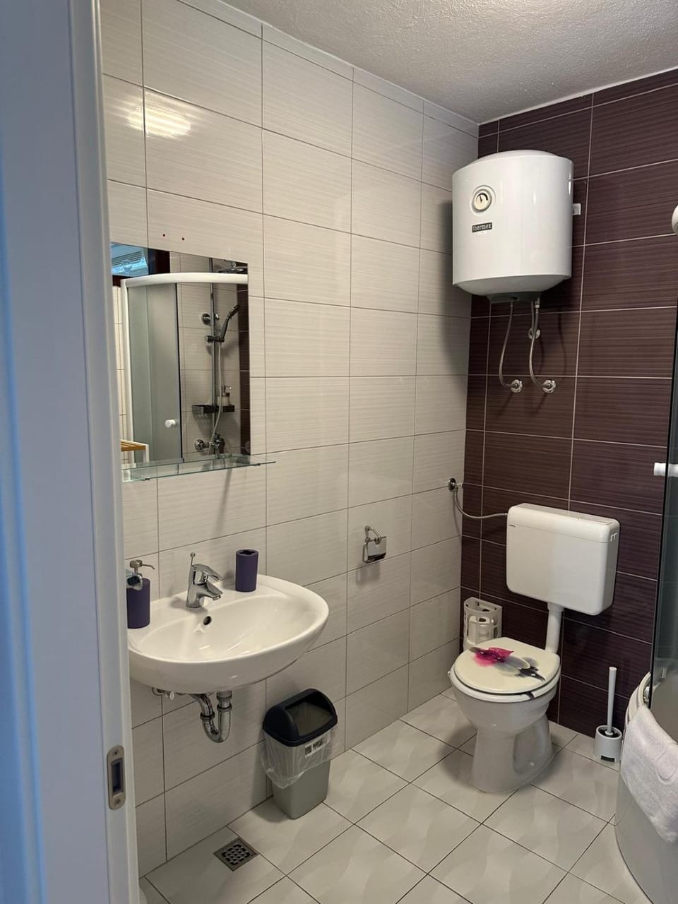 Toilet, Bathroom