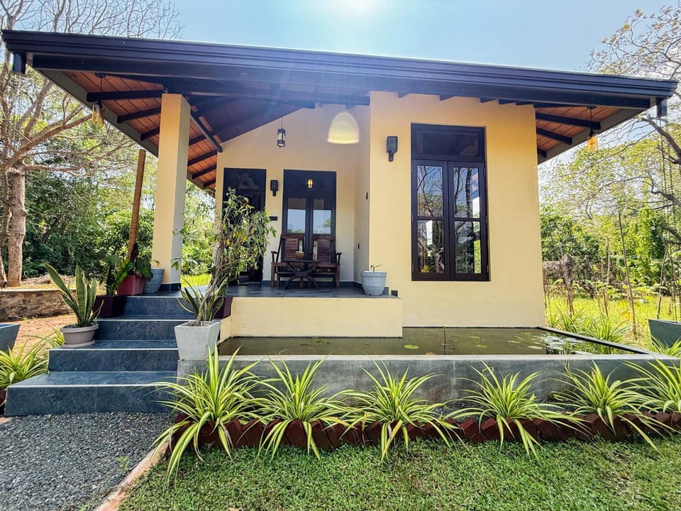 Go Yala Farm Villa Hotel in Southern Province