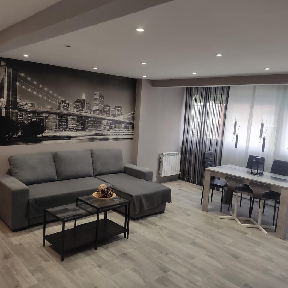 Casco histórico Alcalá con NRU y LICENCIA TURISTICA VT-13977 Apartment in Alcala de Henares