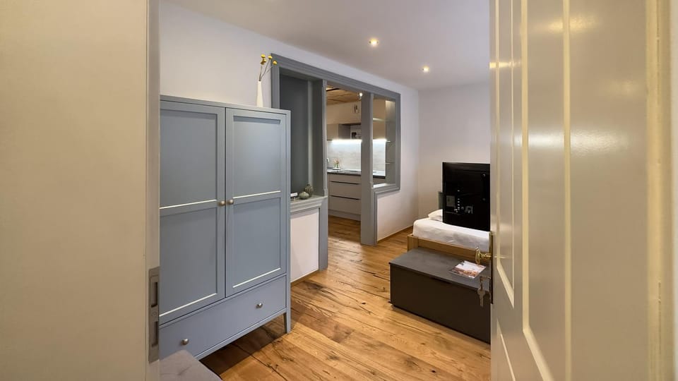 Bed, Bedroom, wardrobe