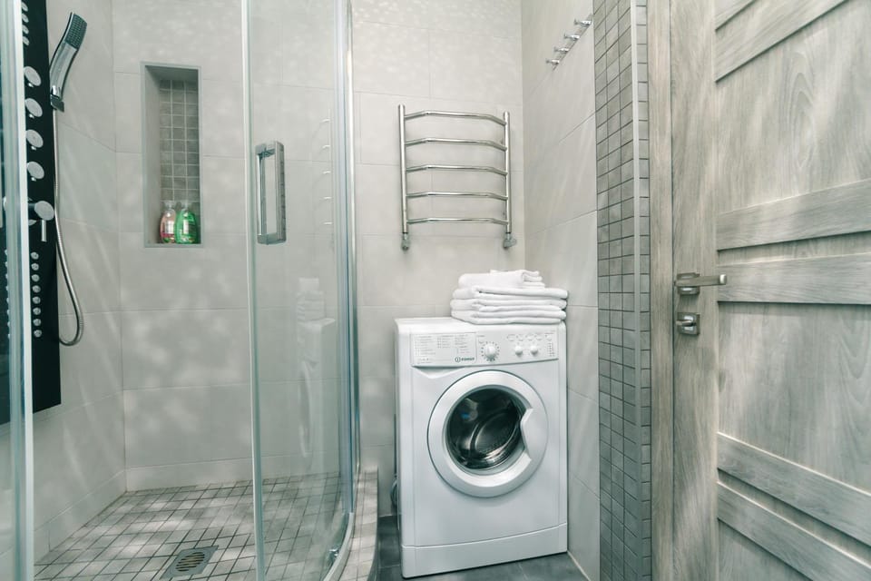 Апартаменты на Кловском Спуске в центре Apartment in Kiev City - Kyiv
