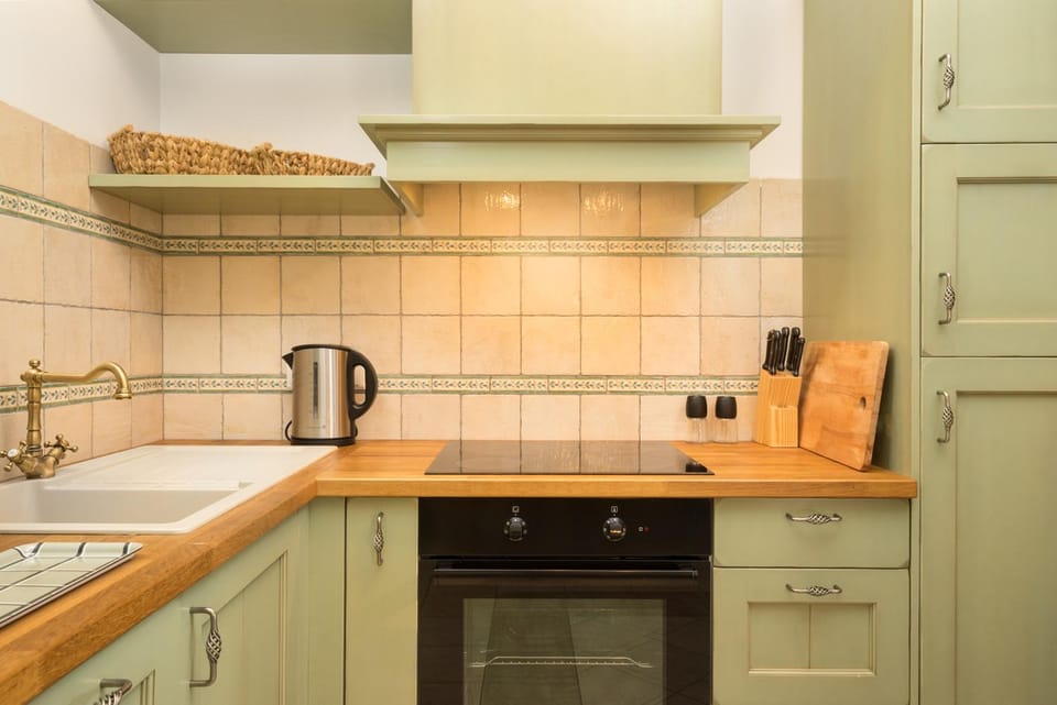 Coffee/tea facilities, Kitchen or kitchenette