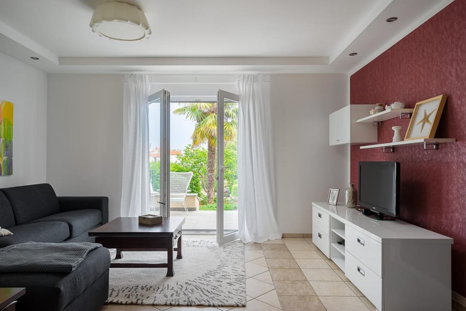 TV and multimedia, Living room