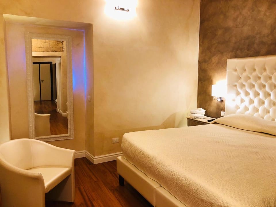 Luxury Apartment Frattina 34 Anelli Apartment in Rome