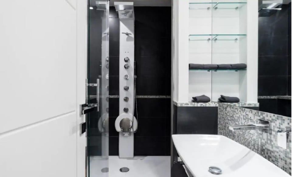 Shower, Bathroom