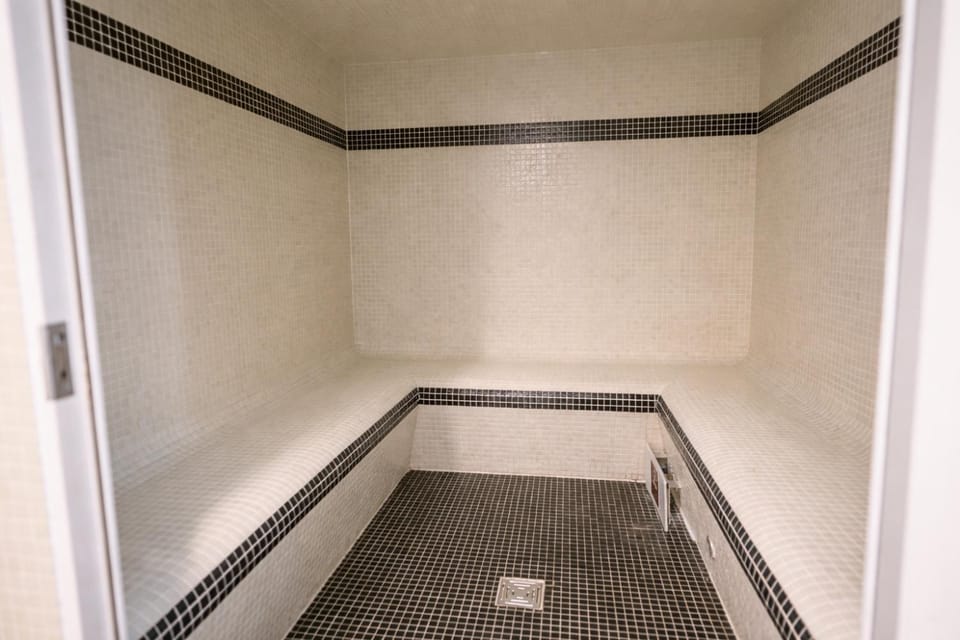 Spa and wellness centre/facilities