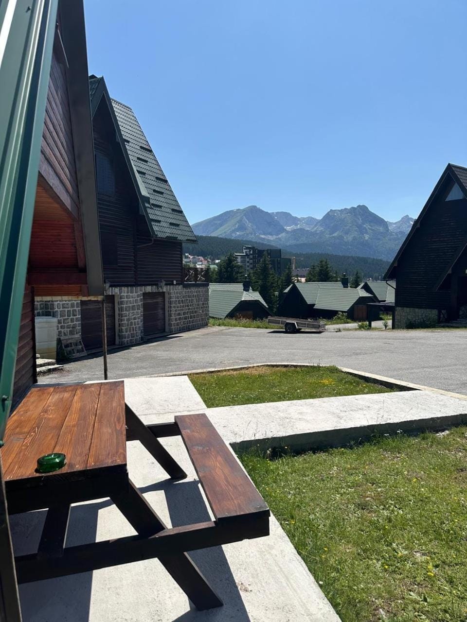 Bungalows Krstajić Campground/ 
RV Resort in Montenegro