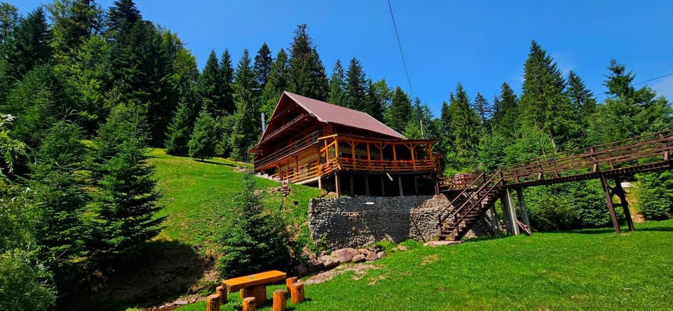 Cabana Cota 1000 Arieseni Chalet in Cluj County