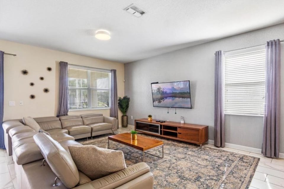 TV and multimedia, Living room