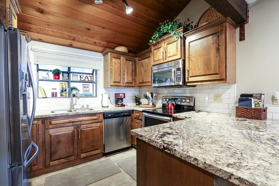 Woodlands #33 Condo Apartment in Mammoth Lakes
