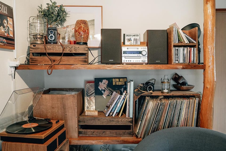 Living room, Internal: Not applicable to any particular room