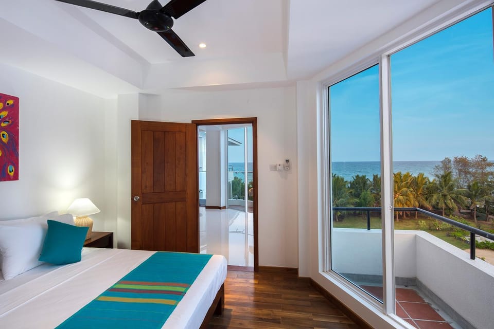 Bedroom, Sea view