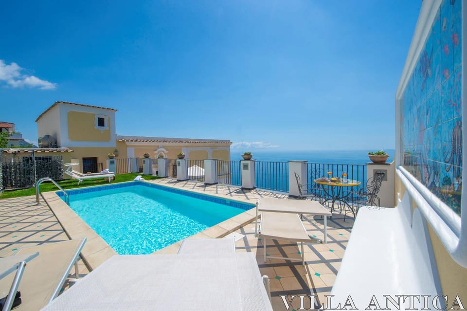 Pool view, Swimming pool, Swimming pool