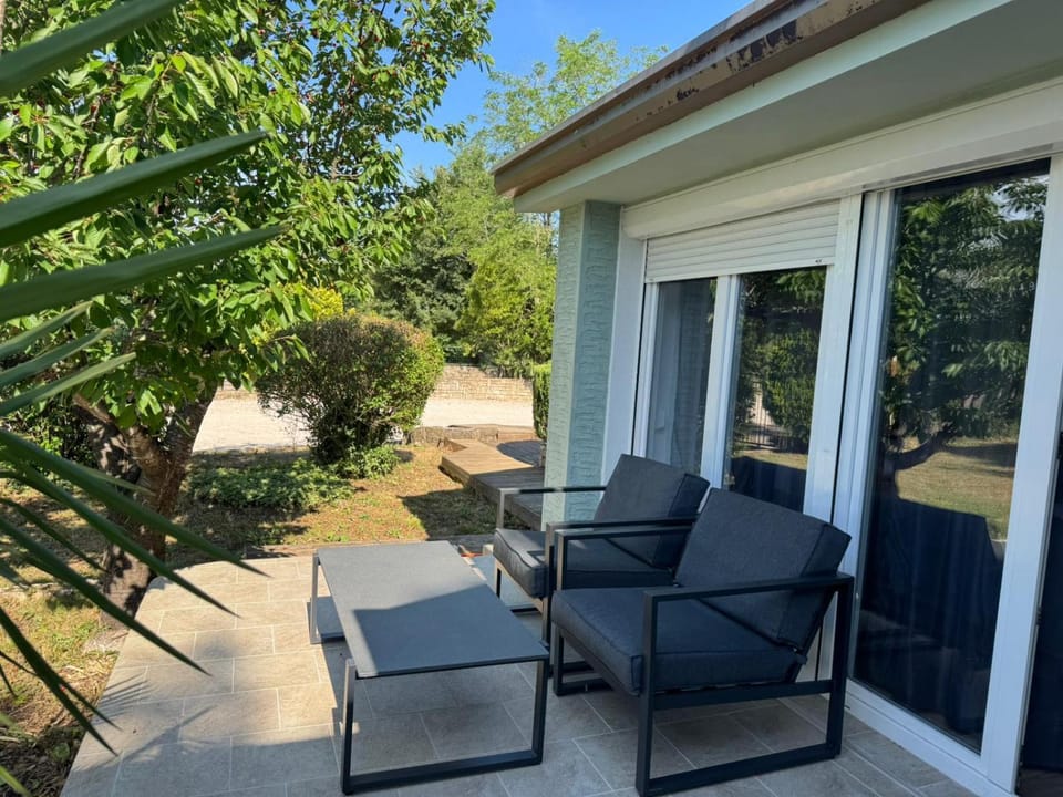 Property building, Garden, Garden, View (from property/room), Seating area, Garden view
