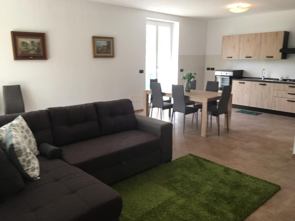 VILLA DEGLI ULIVI Villa in Chiavari