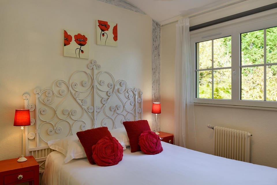 Logis Hôtel Restaurant LE VIEUX FUSIL Hotel in Centre-Val de Loire