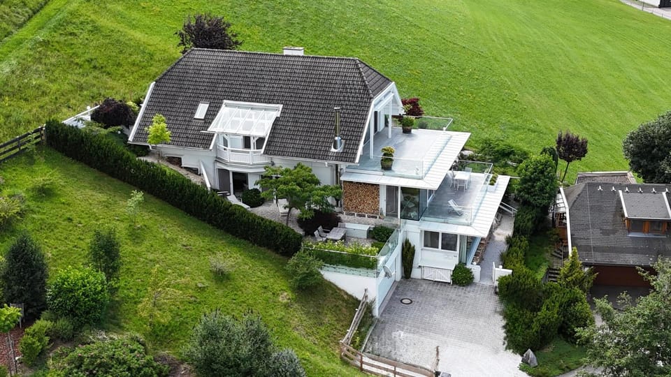 Weisse Villa am Millstätter See Apartment in Spittal an der Drau