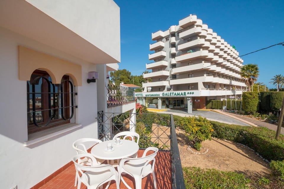 Balcony/Terrace, Balcony/Terrace