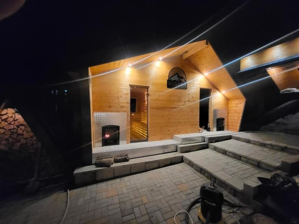 Algara hut Hotel in North Macedonia
