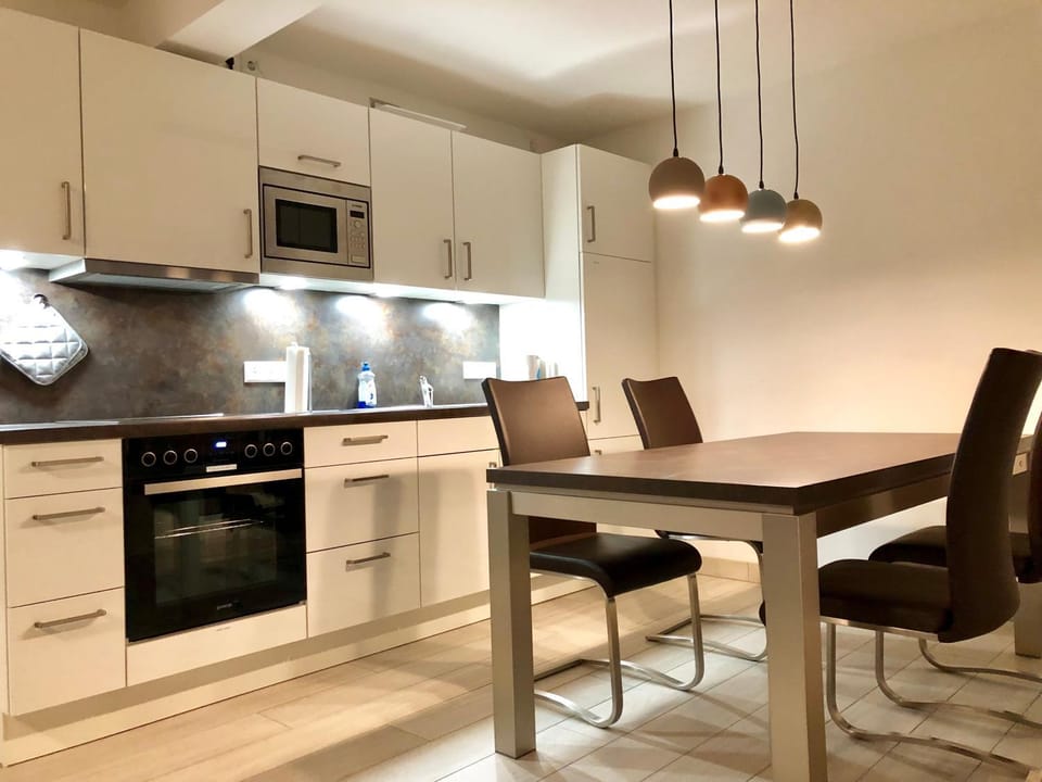 Kitchen or kitchenette, Living room, Dining area