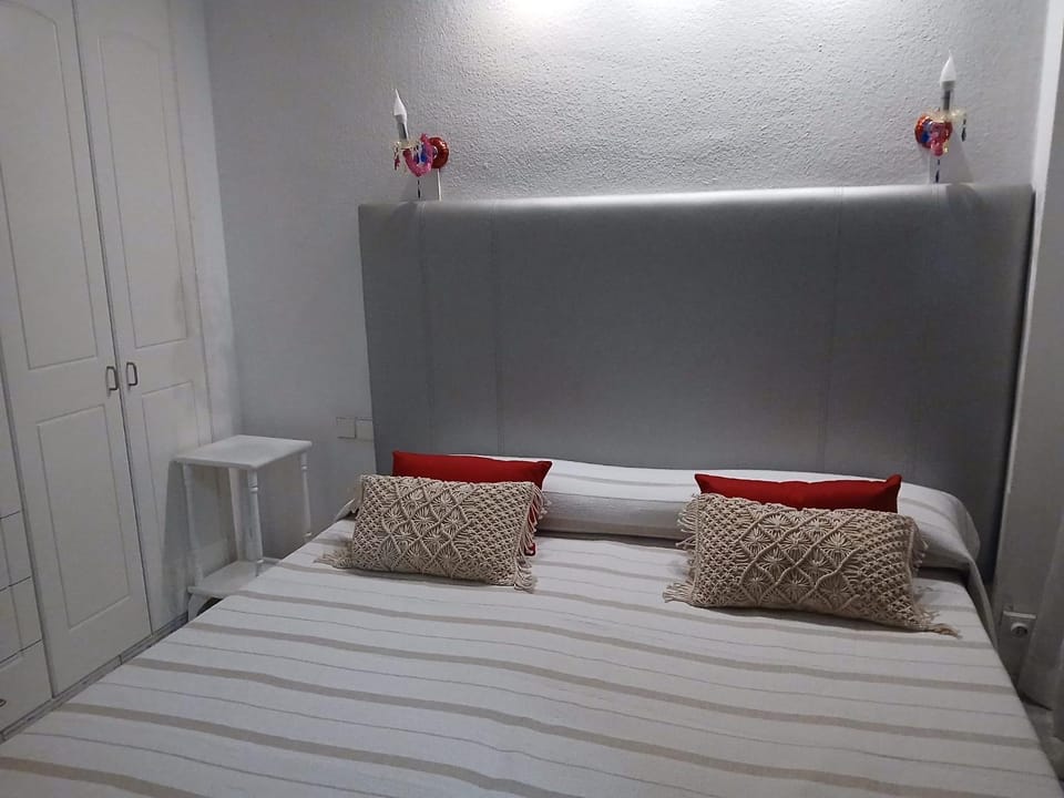 Ladyhouse Yumbo Apartment in Maspalomas