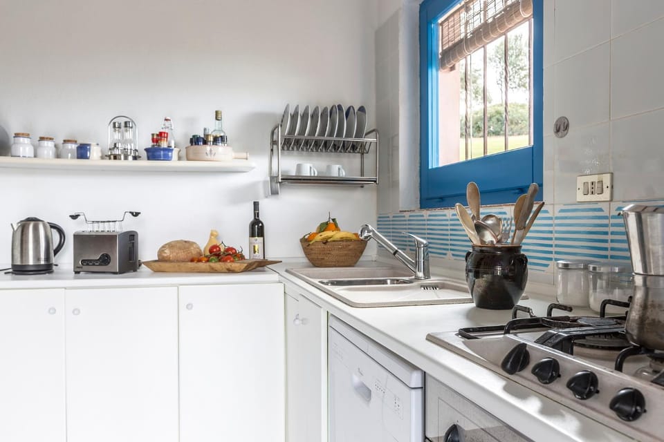 Coffee/tea facilities, Kitchen or kitchenette