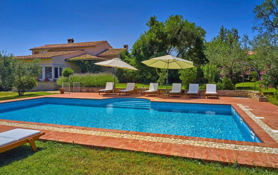 Villa Arbora in Kavran (Haus für 10 Personen) Villa in Istria County