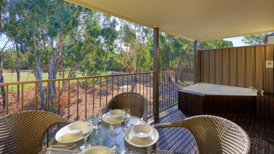 Balcony/Terrace, Balcony/Terrace, Spa and wellness centre/facilities, Seating area, Dining area