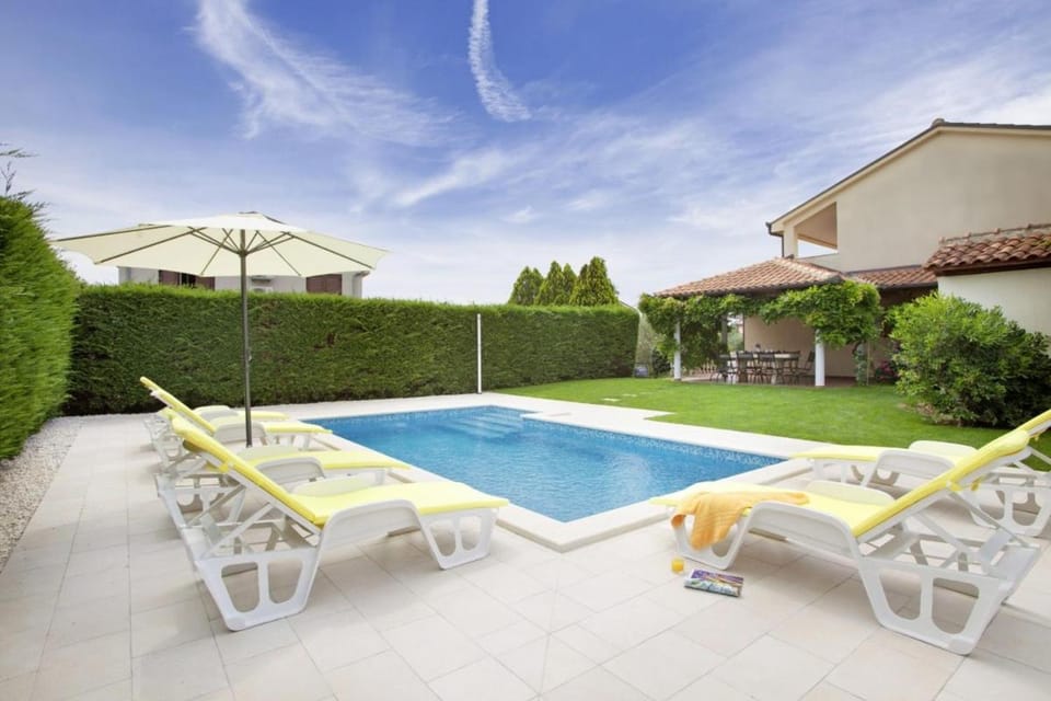 Villa Aurata in Ližnjan (Haus für 8-9 Personen) Villa in Medulin