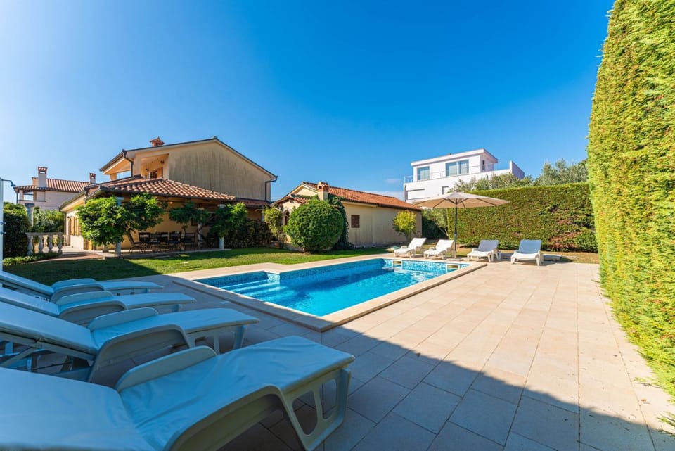 Villa Aurata in Ližnjan (Haus für 8-9 Personen) Villa in Medulin