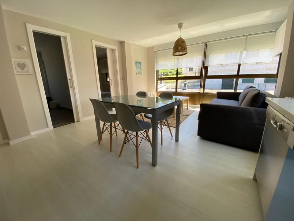 Housingcoruña Apartamento Playa Miño 04 Apartment in O Eume