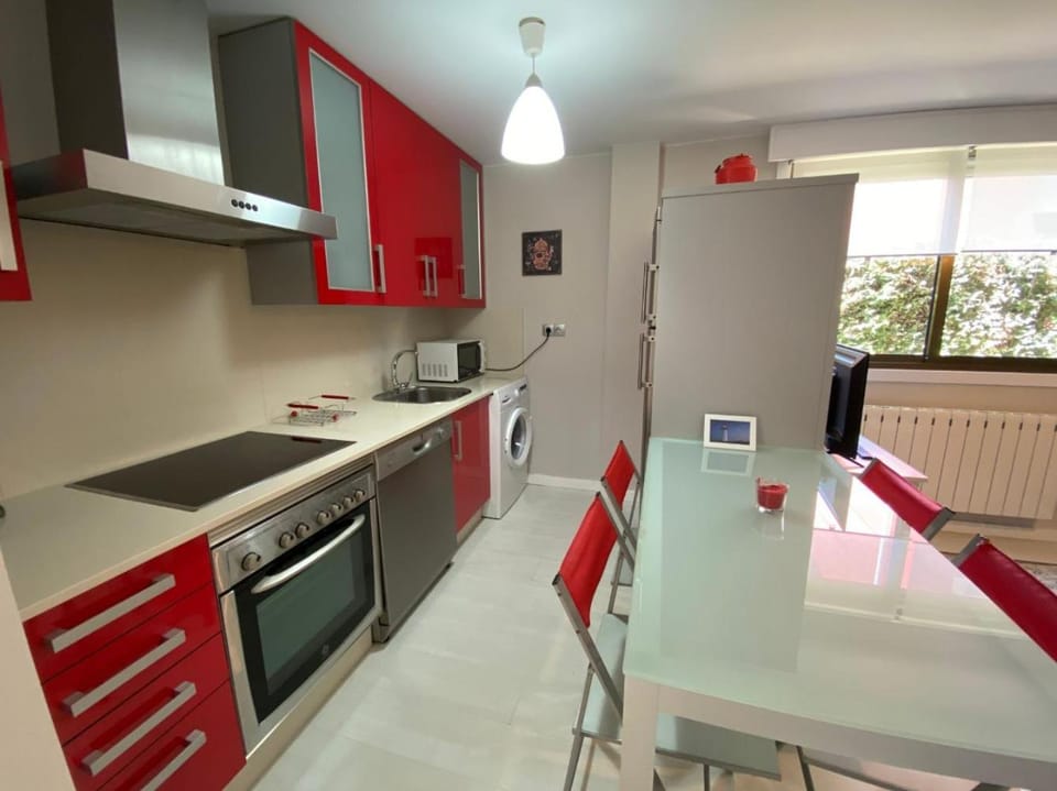 Housingcoruña Apartamento Playa Miño 02 Apartment in O Eume