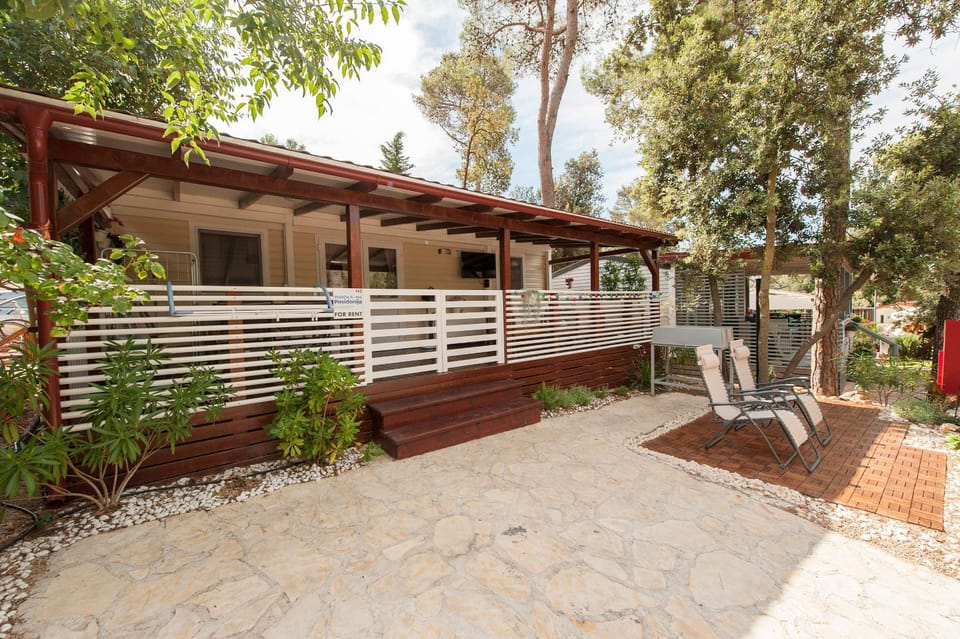 Mobile Home Posidonija Campground/ 
RV Resort in Biograd na Moru