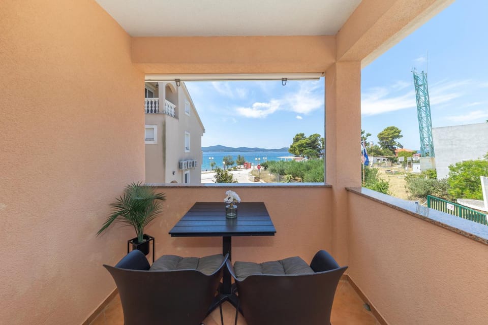 Apartment Nino Apartment in Zadar