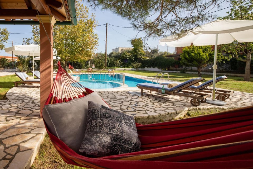 Patio, Day, Garden, Garden view, Pool view, Swimming pool, sunbed