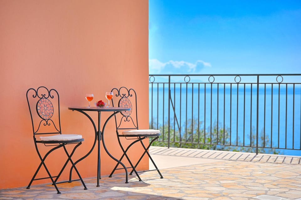 View (from property/room), Balcony/Terrace, Sea view