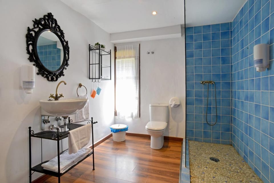 Toilet, Bathroom, Bathroom