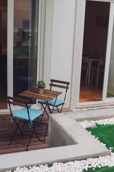 Senhora do Monte Apartment 1(dto) with Outdoor Area Apartment in Lisbon